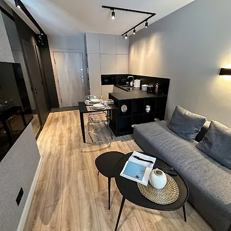 Luna Apartment *